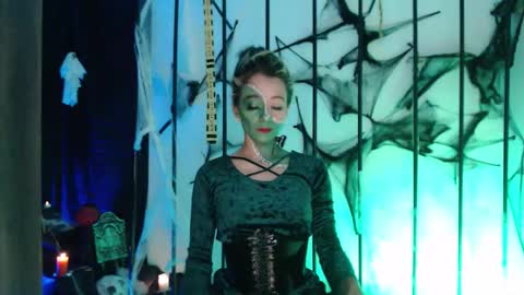 Penny  online show from 1, 11, 2025