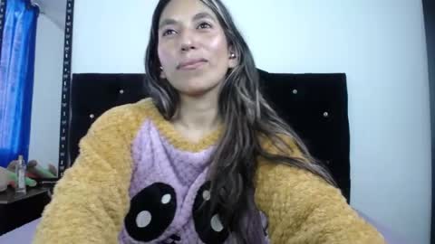 Snapshot of sweet_skylove_ chatting on 18, 7, 2026 Adriana online show from 18, 7, 2026