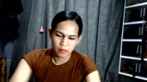 HI IM MONA AND IM YOUR NEXT WIFE online show from 22, 7, 2026