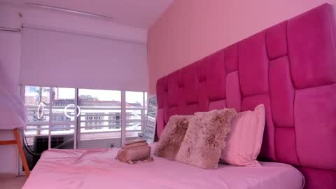 Snapshot of sweet_stacie chatting on 1, 2, 2025 sweet_stacie online show from 1, 2, 2025