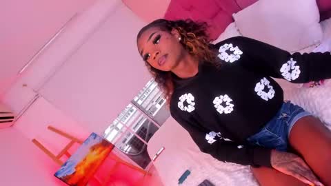 Snapshot of sweet_stacie chatting on 4, 3, 2025 sweet_stacie online show from 4, 3, 2025