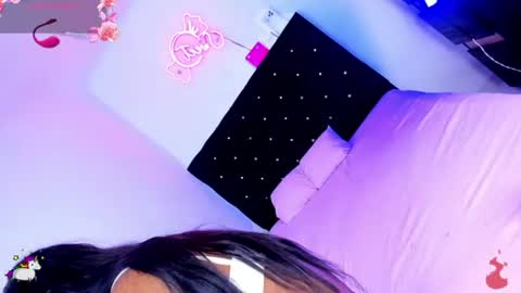 sweet_stacie online show from 10, 7, 2026