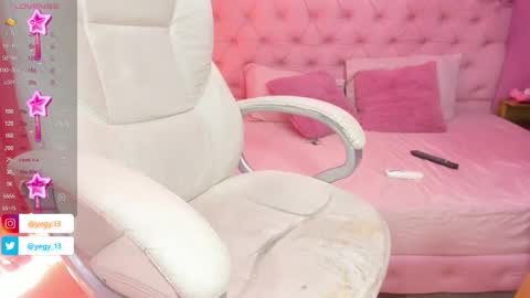 Yeileen online show from 11, 1, 2025