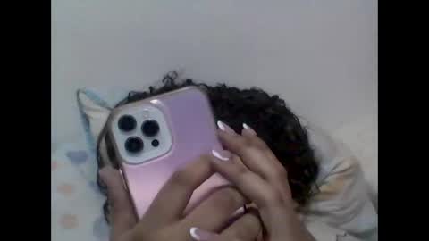 Yeileen online show from 2, 3, 2025