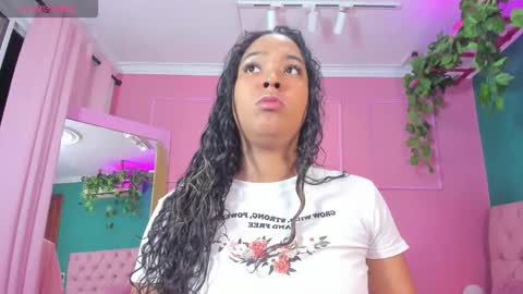 Snapshot of sweet_starxx chatting on 27, 3, 2026 Yeileen online show from 27, 3, 2026