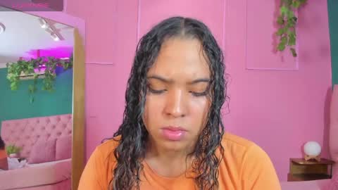 Snapshot of sweet_starxx chatting on 10, 4, 2026 Yeileen online show from 10, 4, 2026