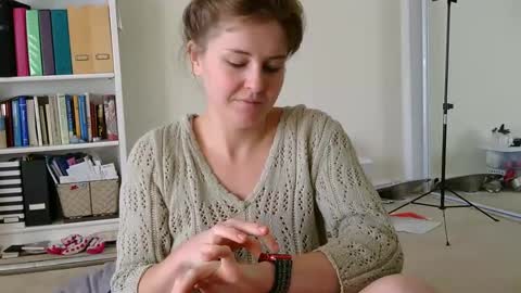 Heidi Brenner - Please check bio for schedule  FAQ online show from 30, 12, 2024