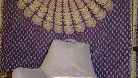 Heidi Brenner - Please check bio for schedule  FAQ online show from 16, 10, 2025