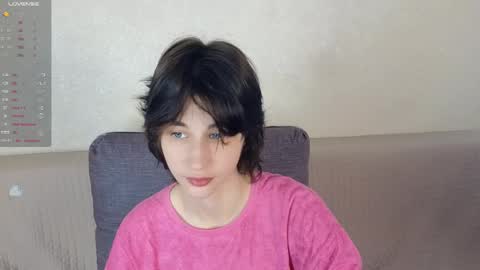 Snapshot of sweet_vanillopa chatting on 8, 6, 2026 Carolina Lu online show from 8, 6, 2026