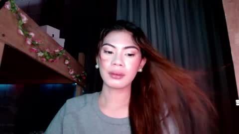 sweet_vell online show from 15, 5, 2026