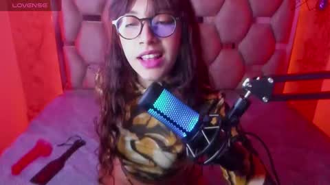 sweet_venus4 online show from 26, 2, 2025