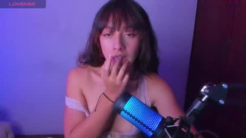 sweet_venus4 online show from 5, 3, 2025