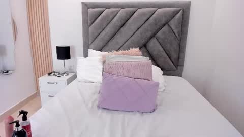 Snapshot of sweetandyy_ chatting on 13, 6, 2026 ANDY online show from 13, 6, 2026