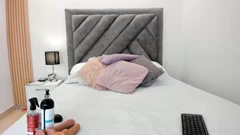 Snapshot of sweetandyy_ chatting on 16, 6, 2026 ANDY online show from 16, 6, 2026
