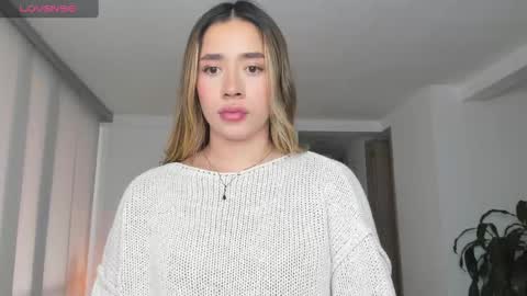 Camila online show from 5, 2, 2025