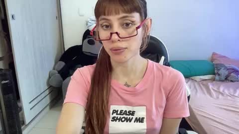 Snapshot of sweetaura0_0 chatting on 2, 3, 2026 SweetAura0 0 online show from 2, 3, 2026