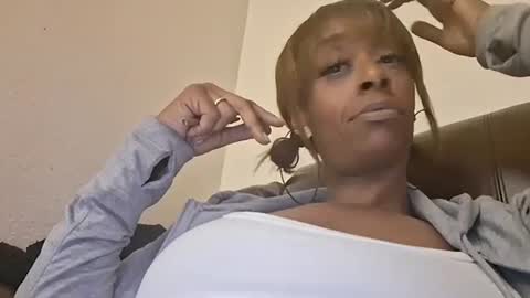 Snapshot of sweetaztea chatting on 26, 1, 2025 sweetaztee online show from 26, 1, 2025