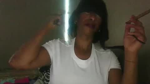 Snapshot of sweetaztea chatting on 5, 10, 2025 sweetaztee online show from 5, 10, 2025