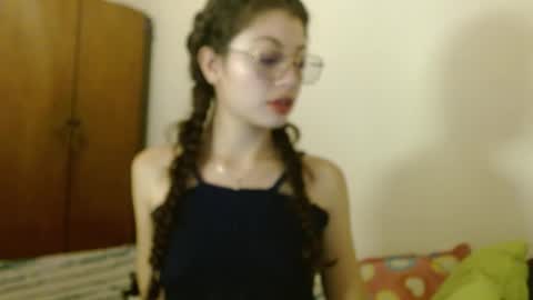 sweetcalm_ online show from 26, 5, 2026