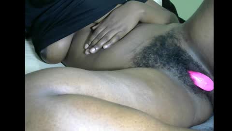 Snapshot of sweetchoclatebabe chatting on 30, 12, 2024 choco online show from 30, 12, 2024