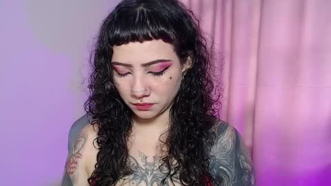       Independent model online show from 2, 6, 2026
