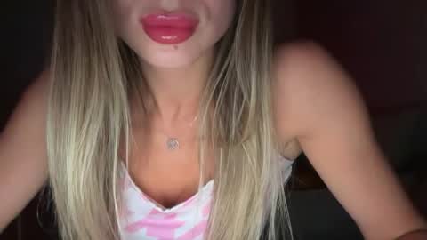 sweetczika online show from 11, 7, 2026