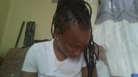 sweetdiva2012 online show from 16, 1, 2026