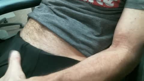 Snapshot of sweetdong chatting on 11, 2, 2025 Stick around its a grower online show from 11, 2, 2025