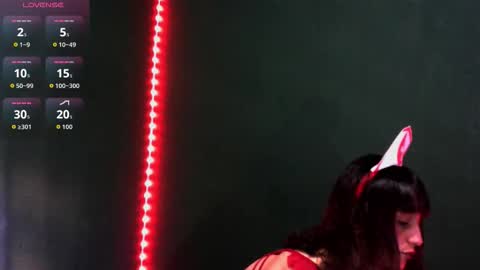 carolayn  online show from 22, 10, 2025