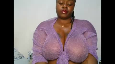 sweetest_snack online show from 13, 1, 2025