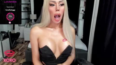 CANDACE online show from 10, 10, 2025