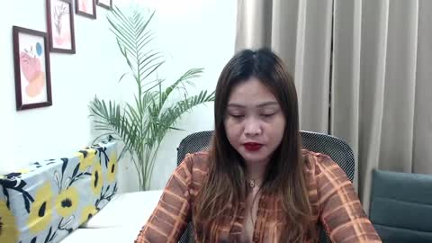 Snapshot of sweetestsmile_ chatting on 13, 1, 2025 Khaye online show from 13, 1, 2025