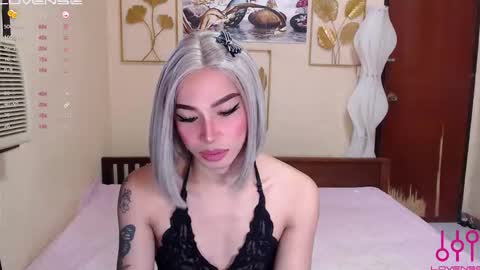 Snapshot of sweeteverdeen chatting on 27, 9, 2025 sweetkatniss online show from 27, 9, 2025