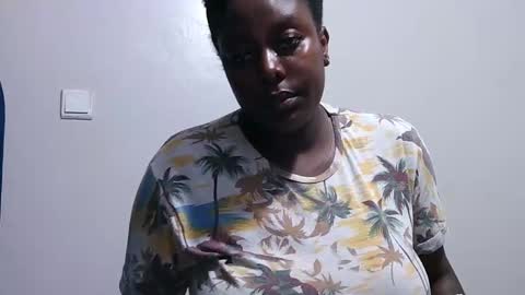 Snapshot of sweetgal11 chatting on 29, 4, 2026 sweetgal11 online show from 29, 4, 2026
