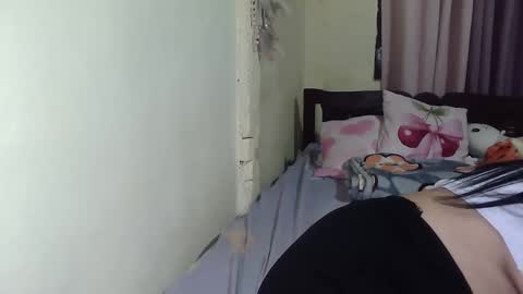 sweetgal_mica online show from 22, 5, 2026