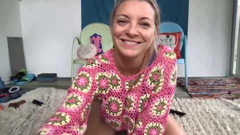 sweetgapeach1 online show from 9, 10, 2025