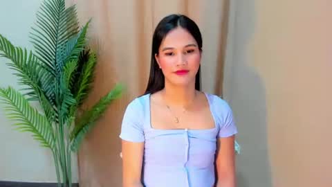 Snapshot of sweetgirl_latina143 chatting on 29, 9, 2025 sweetgirl_latina143 online show from 29, 9, 2025