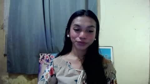 sweetgirl_shaquillexx online show from 17, 7, 2026
