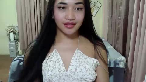 Snapshot of sweetgirly_jessa chatting on 12, 5, 2026 sweetgirly_jessa online show from 12, 5, 2026