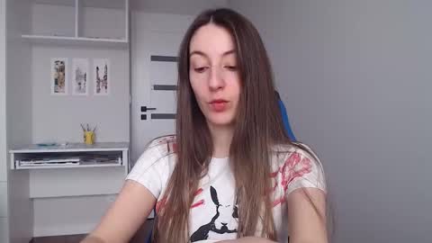 Emma  online show from 23, 2, 2026