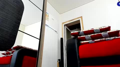 Christine online show from 14, 2, 2025