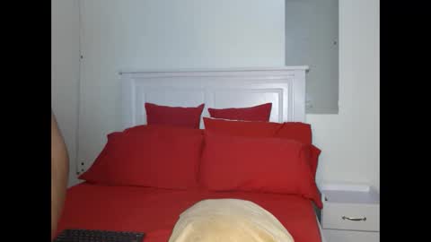 Snapshot of sweetice_01 chatting on 27, 1, 2025 euny online show from 27, 1, 2025