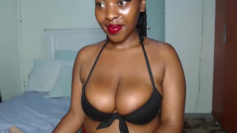 Snapshot of sweetice_01 chatting on 1, 3, 2025 euny online show from 1, 3, 2025