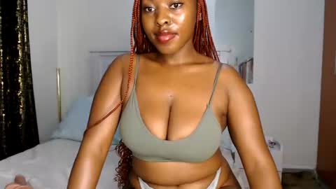 Snapshot of sweetice_01 chatting on 26, 6, 2026 euny online show from 26, 6, 2026