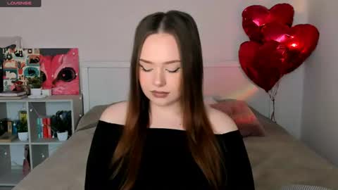 Snapshot of sweetie_candy_ chatting on 18, 6, 2026 Hannah online show from 18, 6, 2026