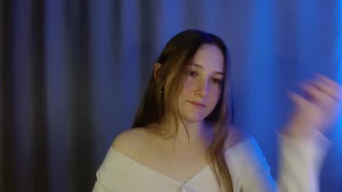 Annie online show from 4, 12, 2025