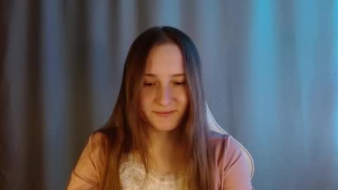 Annie online show from 19, 2, 2026