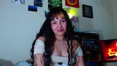 Snapshot of sweetie_maryy chatting on 13, 2, 2025 Maria my insta sweetie maryy online show from 13, 2, 2025