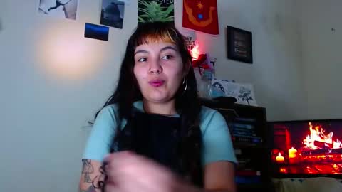 Snapshot of sweetie_maryy chatting on 23, 2, 2025 Maria my insta sweetie maryy online show from 23, 2, 2025