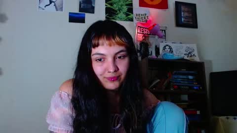 Snapshot of sweetie_maryy chatting on 1, 3, 2025 Maria my insta sweetie maryy online show from 1, 3, 2025